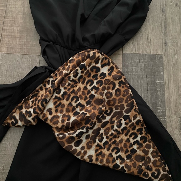 Express size 12 little black dress - Picture 2 of 4